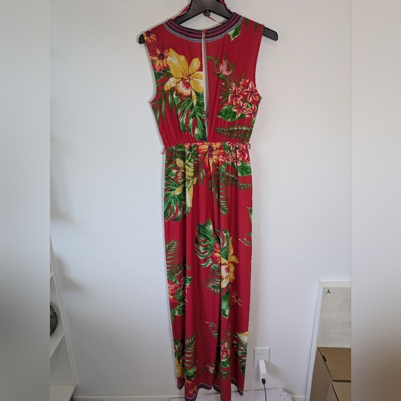 Flying Tomato Womens Red Floral Jumpsuit Sz Small Open Back wide leg Sleeveless - Picture 3 of 10